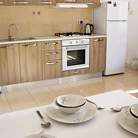 Royal Sun Royal Fun, Next To Grand Sapphire База отдыха Trikomo